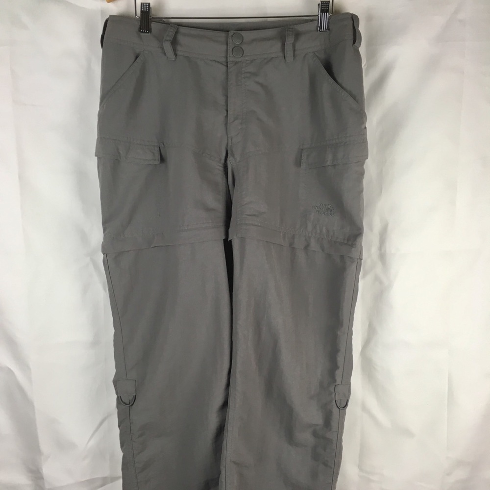 ❄️North Face Gray pants Convert to Shorts.